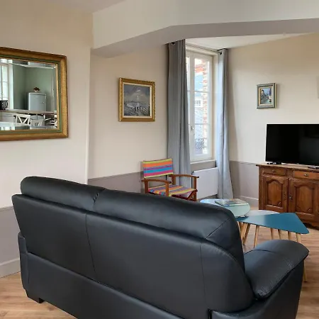 Le Duplex De La Rue Traversiere Apartment