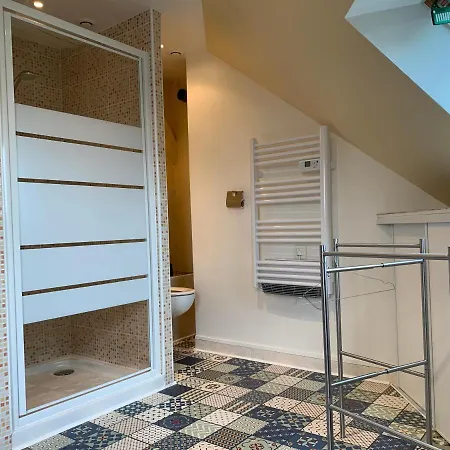 Le Duplex De La Rue Traversiere Apartment Honfleur